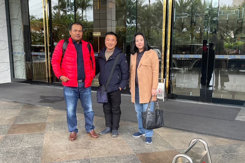 The delegation of the csv ernergy co., ltd. factory in thailand visited and deepened the international cooperation on german standard transformer porcelain bushings